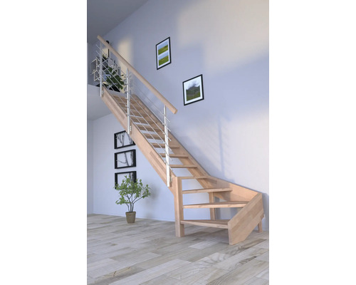 Raumansicht mit Holztreppe und Edelstahlgeländer