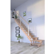 Holztreppe mit Edelstahlgeländer in einem hellen Raum