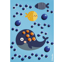Illustration mit Wal, Fischen und Blasen auf blauem Grund