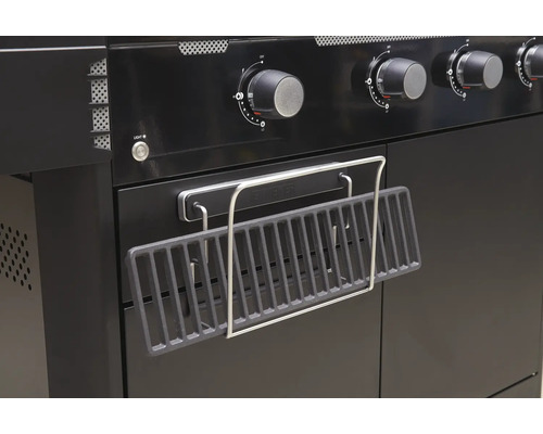 Detailansicht eines Grills mit Warmhalterost