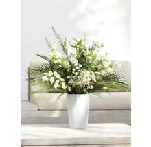 Blumenstrauß in Vase auf Tisch