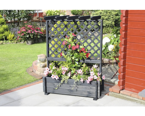 Blumenkasten aus Holz mit Rankgitter für den Garten