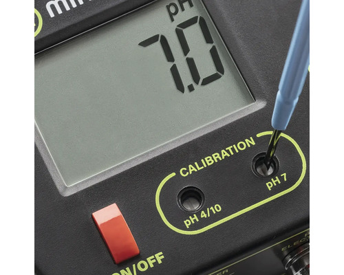 pH-Messgerät mit Kalibrierungsfunktion und Anzeige des pH-Werts 7.0