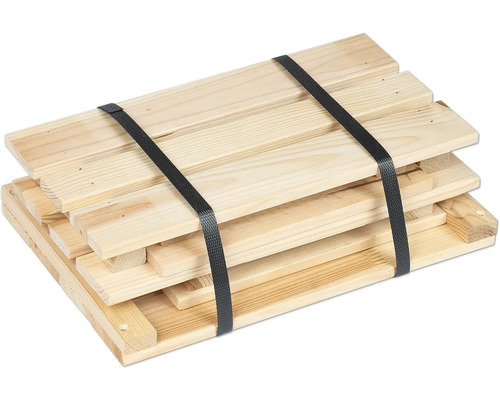 Holzrost mit schwarzen Bändern