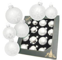 Packung mit Weihnachtskugeln aus Glas, mit Schneeflockenmuster