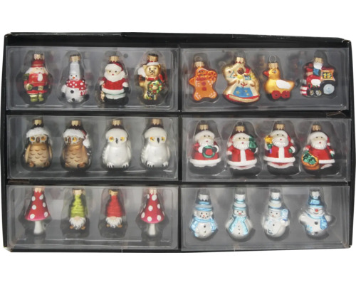 Sortiment Weihnachtsschmuck mit verschiedenen Figuren im Set