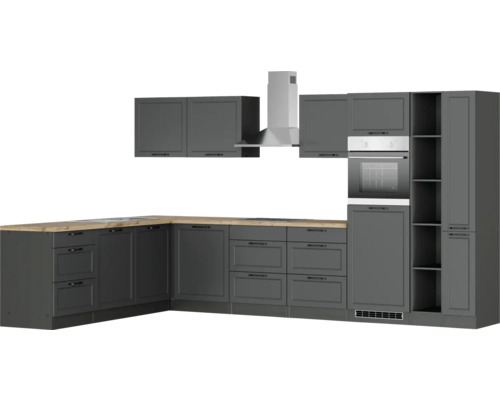 Komplette Küche mit Schränken, Dunstabzugshaube und Backofen