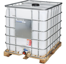 Wassertank mit Gitterkäfig auf Palette