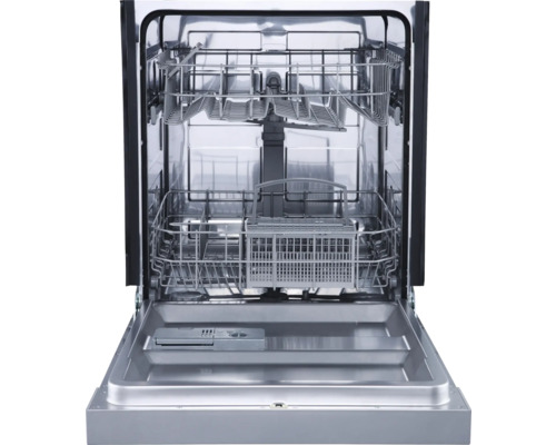 Geöffneter Geschirrspüler mit Geschirrkörben