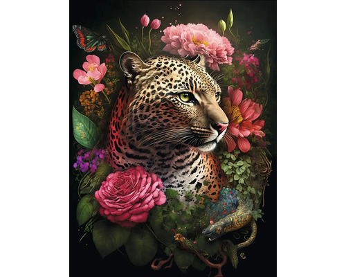 Leopard umgeben von Blumen und einem Schlangenmotiv