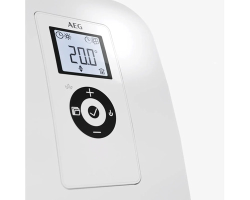 Nahaufnahme des Bedienfelds eines AEG Warmwasserbereiters mit digitaler Temperaturanzeige und Bedienelementen