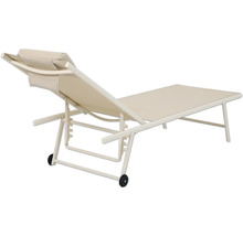 Strandliege mit verstellbarer Rückenlehne und Rädern