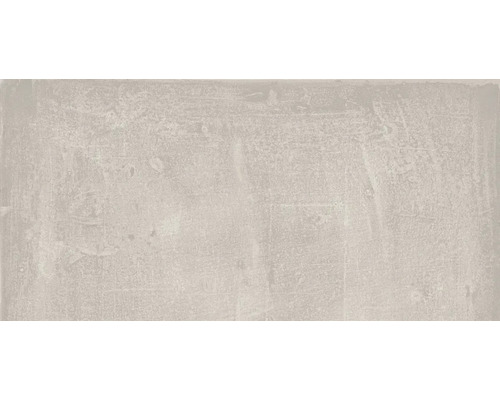 Bodenfliese mit matter Oberfläche