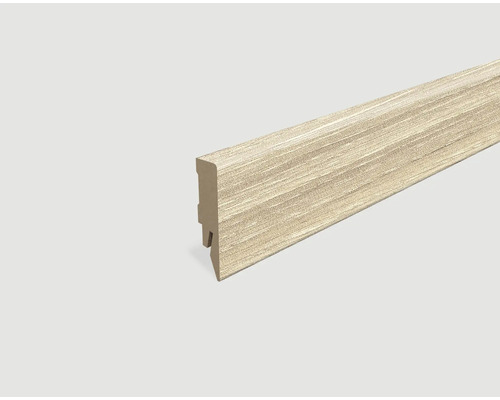 Sockelleiste mit Holzstruktur