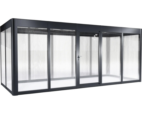 Modernes Gartenhaus mit transparenter Wand und Tür