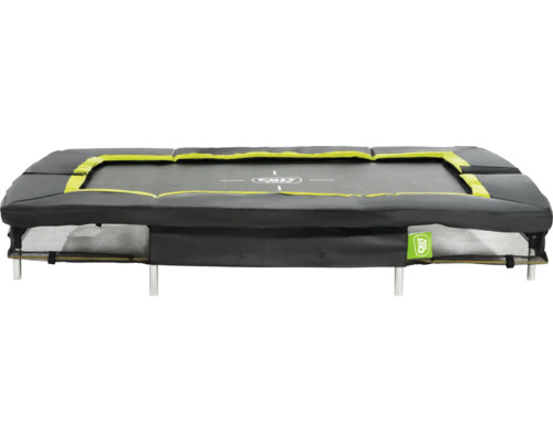 Rechteckiges Gartentrampolin mit schwarzem Schutzrand und grünem Akzentband.