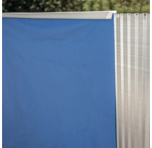 Detailansicht einer blauen Seitenmarkise mit Aluminiumgestell