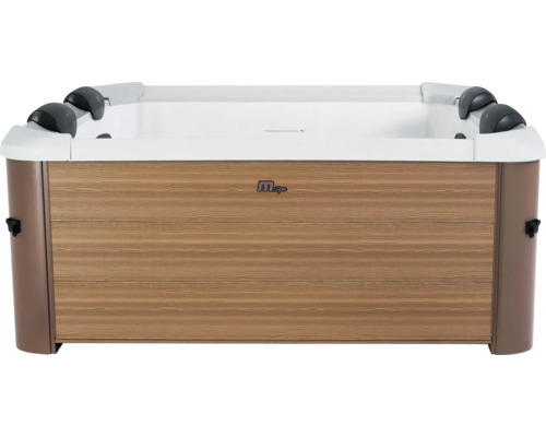 MSpa Whirlpool mit Holzverkleidung