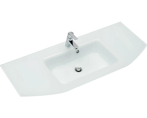 Waschbecken mit Armatur