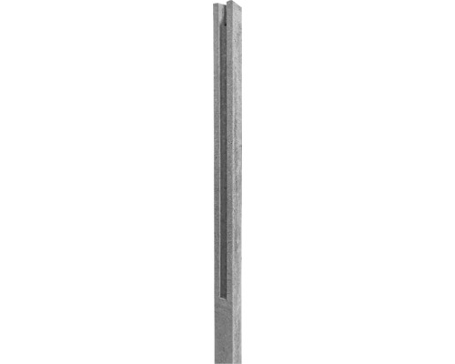 Betonpfosten mit Aussparung