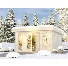 Holz Gartenhaus im Winter mit schneebedeckten Bäumen