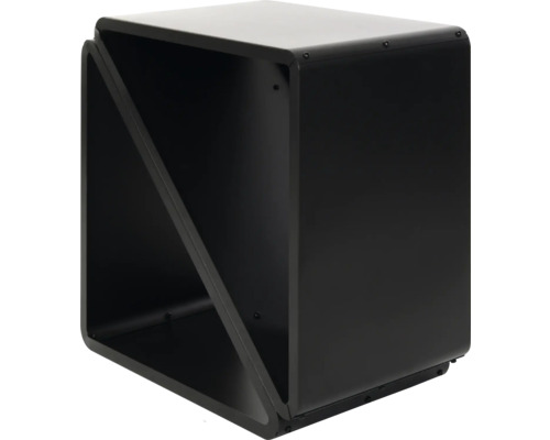 Schwarzes Metallregal