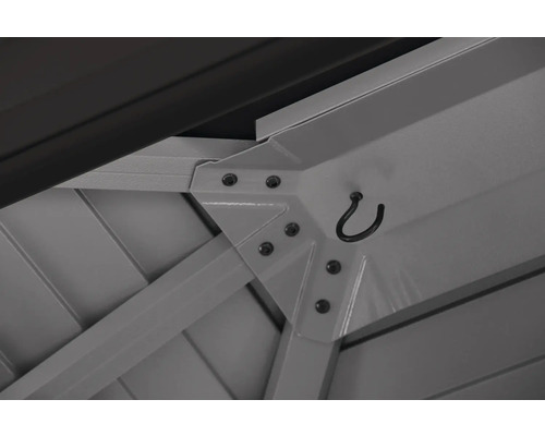 Detailansicht der Dachkonstruktion eines Pavillons mit Haken