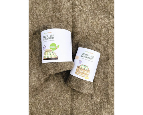 Zwei Rollen Mulch- und Unkrautvlies aus Schafwolle