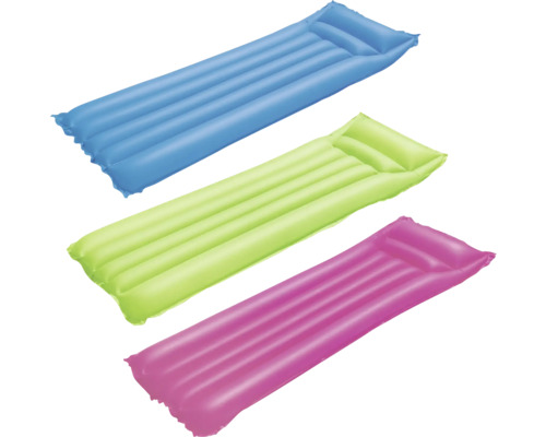 Drei Luftmatratzen mit Kopfkissen