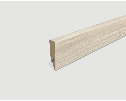 Holzfußleiste