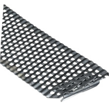 Metall Raspel mit Löchern.