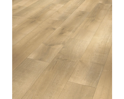 Verlegter Laminatboden in Holzoptik