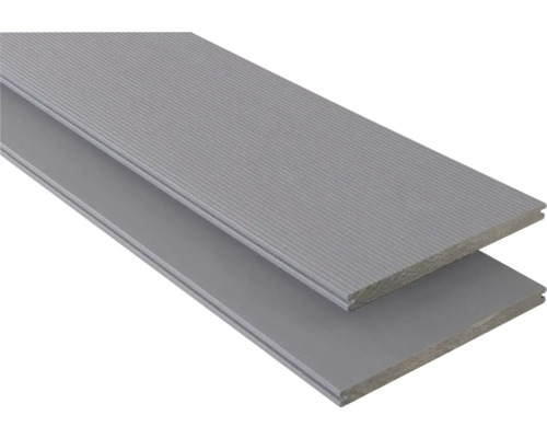 Terrassendielen aus Kunststoff mit geriffelter Oberfläche