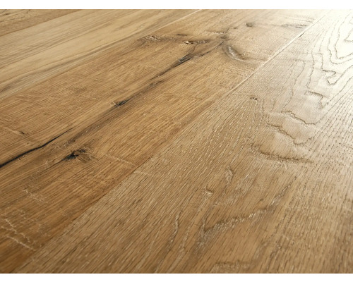 Holzfußboden mit natürlicher Maserung