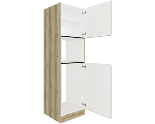 Küchenschrank mit offenen Türen und Regalen