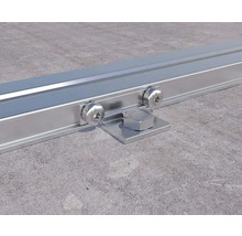 Aluminiumprofil mit Befestigungsmaterial für Photovoltaikanlagen