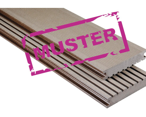 Terrassendielen aus Holz und Kunststoff im Querschnitt