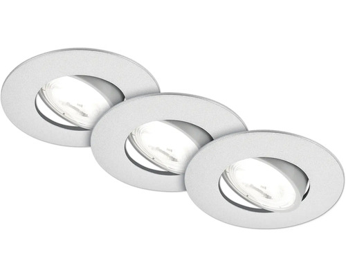 Drei Einbaustrahler für die Decke
