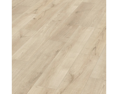 Boden aus hellem Laminat in Holzoptik.