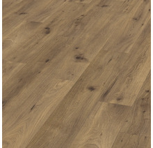 Nahaufnahme von Laminatboden in Holzoptik