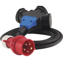 Dreifachverteiler mit Starkstromstecker und Kabel