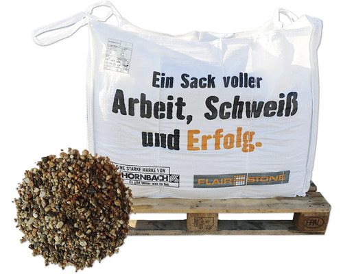 FLAIRSTONE Big Bag Kies 2 mm - 8 mm ca. 800 kg = 0,5 cbm Ein Sack Zierkies auf einer Palette mit dem Hornbach Logo