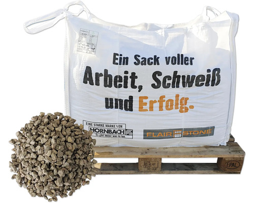 FLAIRSTONE Big Bag Splitt 5 mm - 8 mm ca. 785 kg = 0,5 cbm Sack Zuschlagstoffe auf einer Holzpalette mit einer Ansammlung von Zuschlagstoffen