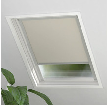 Dachfenster mit Rollo