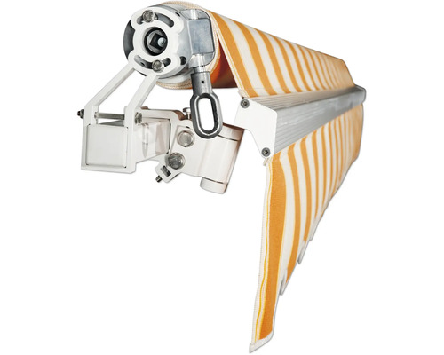 Detailansicht einer Markise mit gestreiftem Stoff und Montageteilen