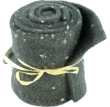Gerollte graue Filzmatte mit Band