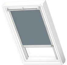 Dachfenster mit Rollo zur Verdunkelung