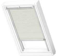 Dachfenster mit Plissee zur Beschattung