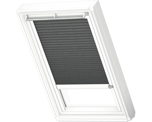 Dachfenster mit Plissee-Rollo zur Verdunkelung