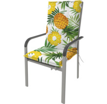 Gartenstuhl mit Auflagen im Ananasdesign